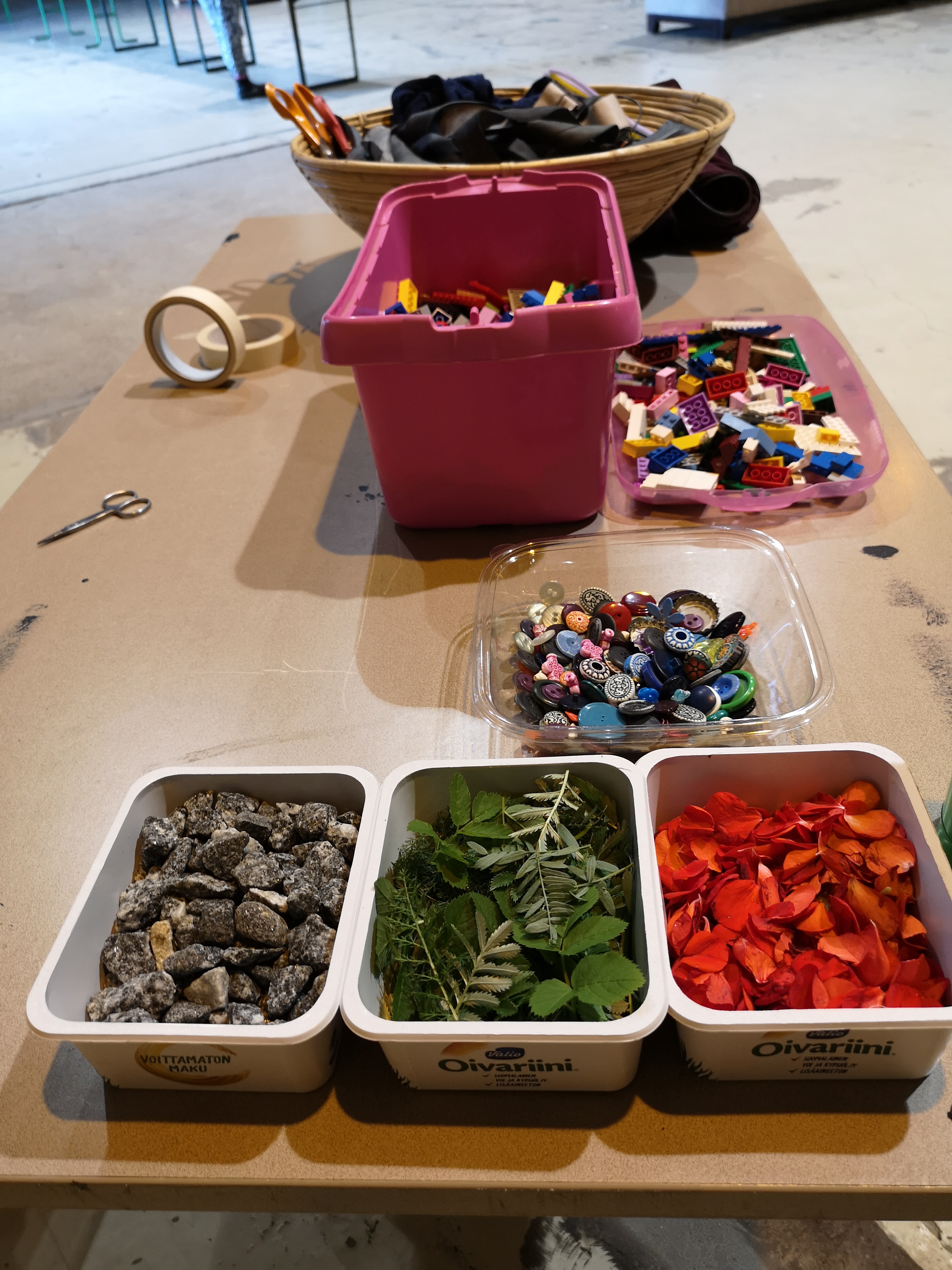 Table of different materials to put in the map.